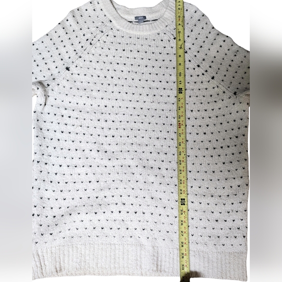 Aerie Over Sized Sweater Size L - Picture 6 of 10